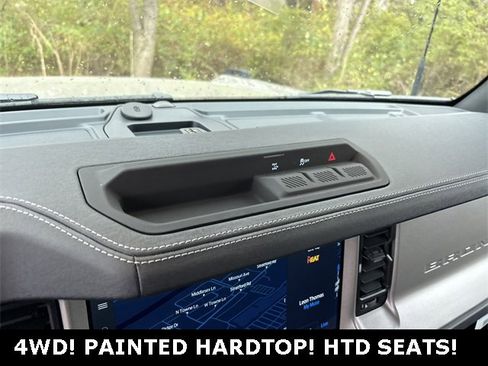 New 2025 Ford Bronco Outer Banks image 13