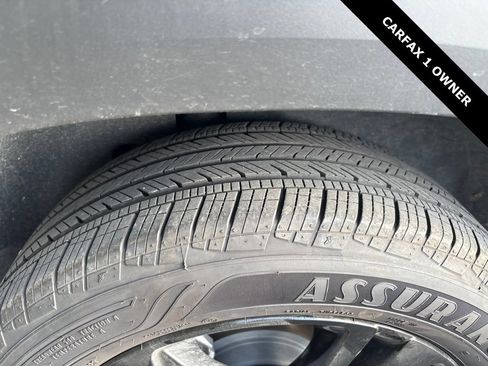 Used 2025 Chevrolet Trax ACTIV FWD image 9
