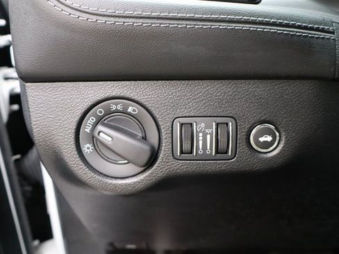 Used 2023 Dodge Challenger R/T Scat Pack image 15