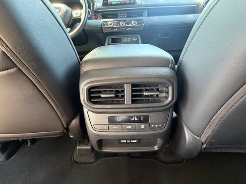 Used 2023 Honda Pilot EX-L image 26