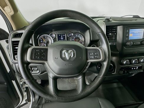 Used 2019 RAM 2500 Tradesman image 12