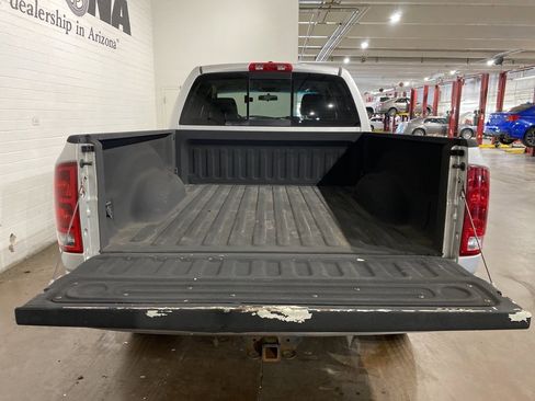Used 2006 Dodge Ram 2500 Truck SLT w/ Quad Cab Big Horn Value Group image 5