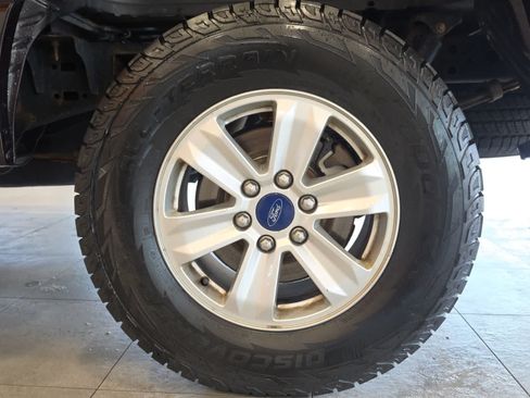 Used 2018 Ford F150 XLT AWD/4WD image 16