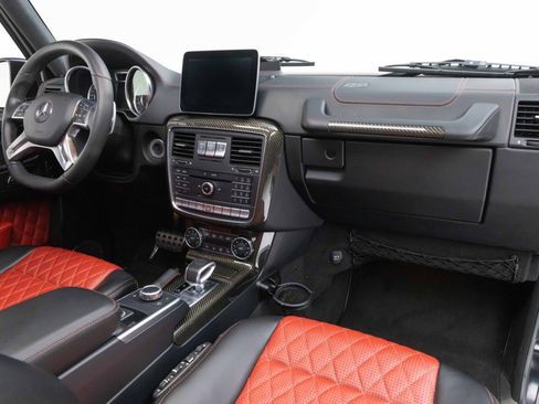 Used 2018 Mercedes-Benz G 63 AMG 4MATIC image 2