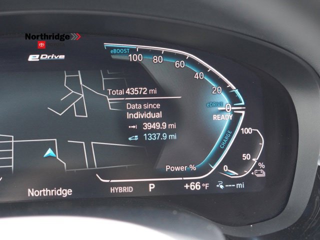 Used 2021 BMW 530e w/ M Sport Package RWD image 19