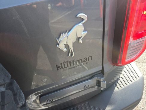 Used 2023 Ford Bronco Black Diamond image 13