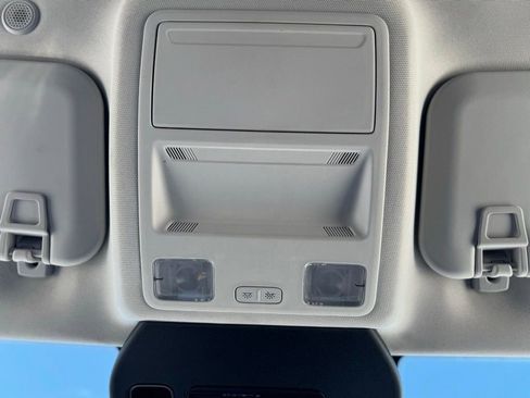 Used 2022 Ford Escape SEL image 20