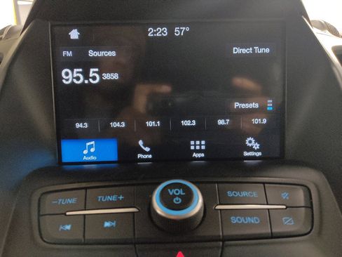 Used 2019 Ford Escape SEL AWD/4WD image 25