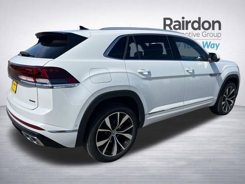 Used 2024 Volkswagen Atlas Cross Sport SEL Premium R-Line AWD/4WD image 9