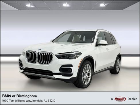 Used 2022 BMW X5 xDrive40i w/ Premium Package AWD/4WD image 1