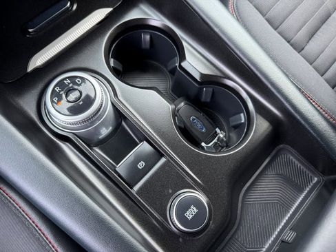 Certified 2025 Ford Explorer ST-Line w/ ST-Line Street Pack image 37