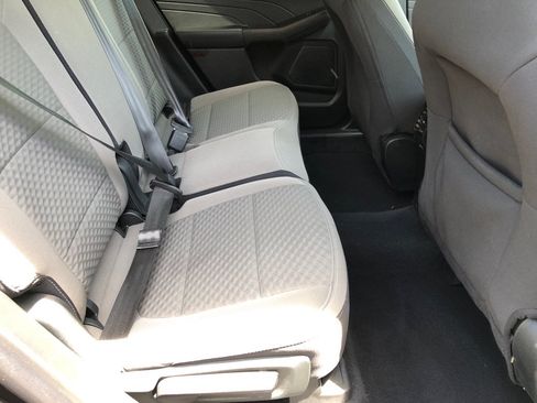 Used 2021 Ford Escape SE FWD image 22
