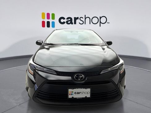 Used 2024 Toyota Corolla LE image 8