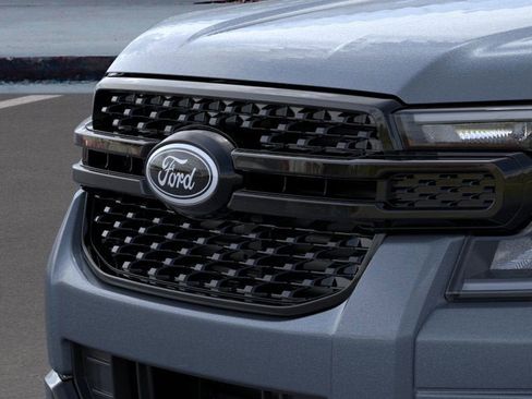 New 2025 Ford Ranger XLT w/ FX4 Off-Road Package image 17