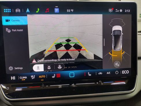 New 2026 Volkswagen ID.4 Pro image 9