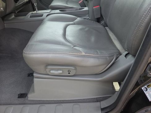 Used 2019 Nissan Frontier SL AWD/4WD image 25