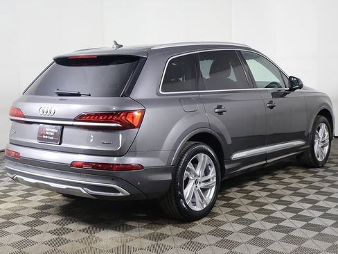 Used 2021 Audi Q7 2.0T Premium w/ Convenience Package image 12