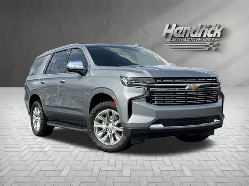 Used 2023 Chevrolet Tahoe Premier AWD/4WD image 2