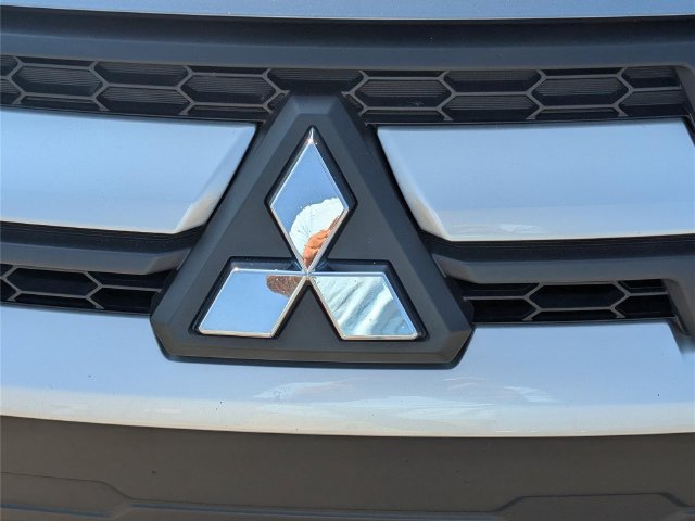 Used 2024 Mitsubishi Outlander Sport ES AWD/4WD image 3