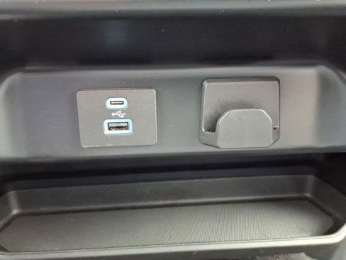 Used 2022 Ford F150 XLT w/ XTR Package AWD/4WD image 22