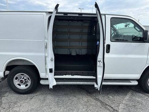 Used 2025 GMC Savana 2500 w/ Driver Convenience Package RWD image 26