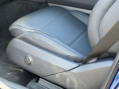 New 2026 Mercedes-Benz GLC 300 4MATIC image 12