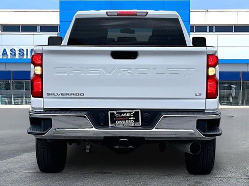 Used 2023 Chevrolet Silverado 2500 LT w/ Convenience Package image 6