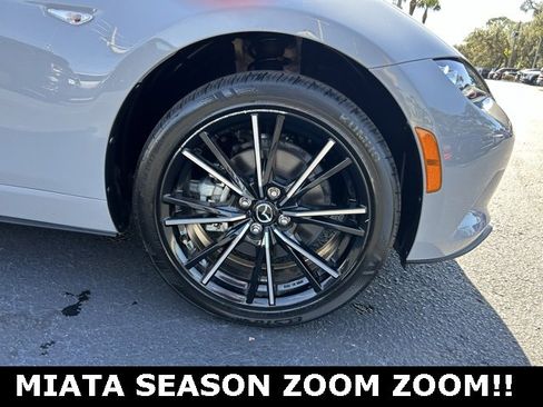 Used 2025 MAZDA MX-5 Miata RF Grand Touring image 8