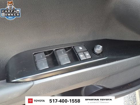 Used 2026 Toyota Camry SE FWD image 14