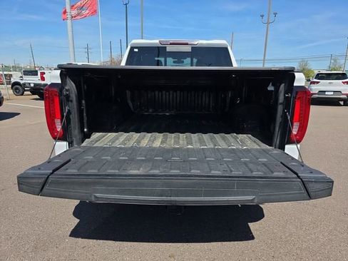 Used 2021 GMC Sierra 1500 SLT image 15