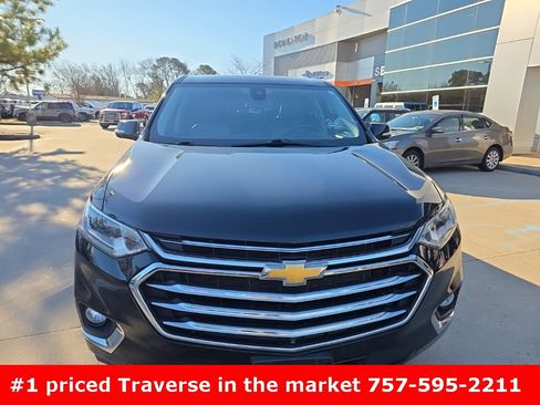 Used 2020 Chevrolet Traverse High Country w/ LPO, Floor Liner Package image 3