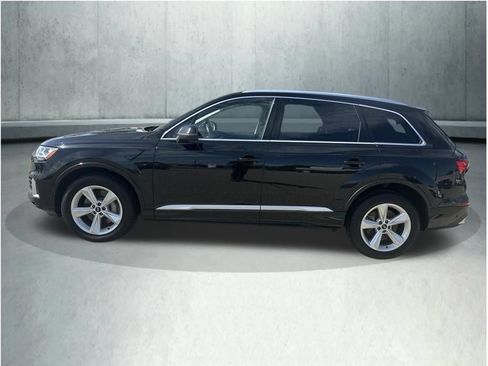 Used 2022 Audi Q7 3.0T Premium AWD/4WD image 2