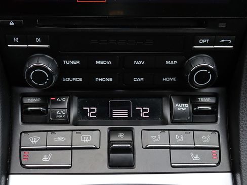 Used 2019 Porsche 718 Cayman image 23