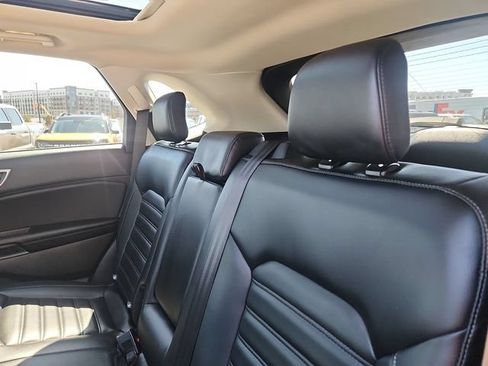 Used 2022 Ford Edge SEL w/ Convenience Package AWD/4WD image 27