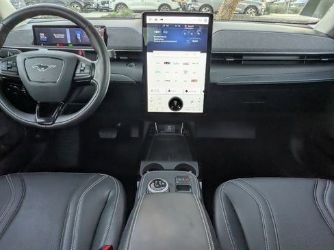 Used 2023 Ford Mustang Mach-E Premium image 20