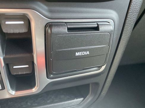 Used 2020 Jeep Gladiator Sport w/ Quick Order Package 24S AWD/4WD image 24