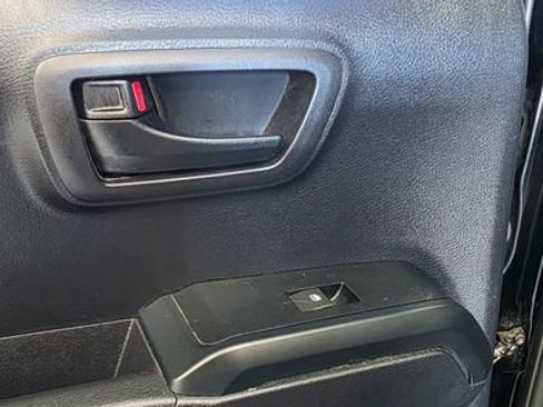 Used 2021 Toyota Tacoma SR image 23