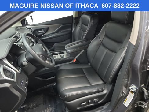 Used 2024 Nissan Murano SV AWD/4WD image 29