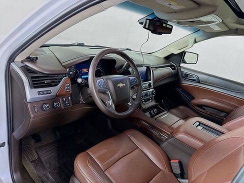 Used 2017 Chevrolet Tahoe Premier AWD/4WD image 10