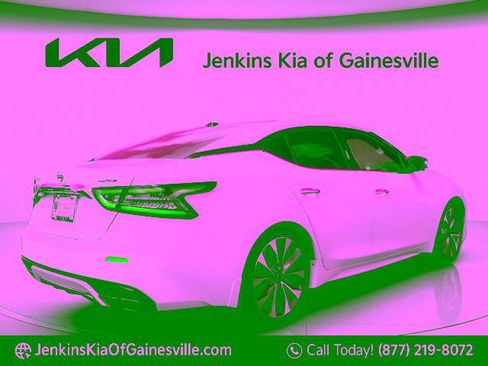 Used 2023 Nissan Maxima Platinum w/ Sport Mat Group FWD image 5