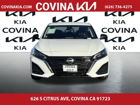 Used 2025 Nissan Altima 2.5 S image 3