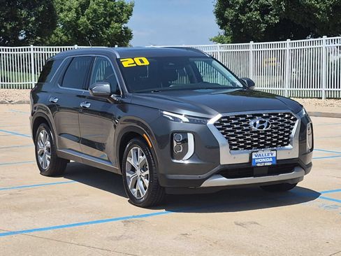 Used 2020 Hyundai Palisade SEL w/ Premium Package AWD/4WD image 4