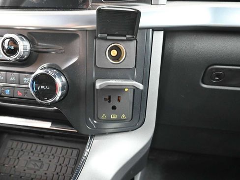 New 2025 Ford F150 Lariat w/ Equipment Group 502A High image 42