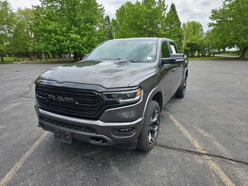 Used 2021 RAM 1500 Limited w/ Night Edition AWD/4WD image 2