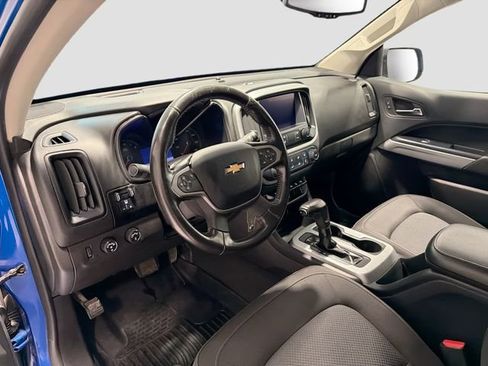 Used 2019 Chevrolet Colorado LT w/ LT Convenience Package AWD/4WD image 9