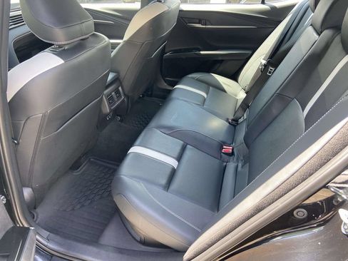 Used 2025 Toyota Camry SE w/ Multimedia Upgrade Package FWD image 20