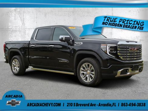 Used 2024 GMC Sierra 1500 Denali w/ Denali Reserve Package AWD/4WD image 1