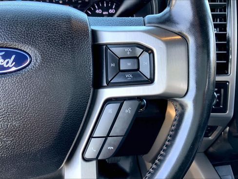Used 2018 Ford F250 Platinum w/ Platinum Ultimate Package AWD/4WD image 22