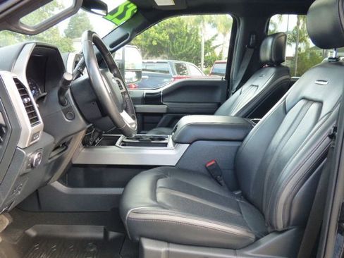 Used 2022 Ford F350 Platinum w/ Tremor Off-Road Package image 23