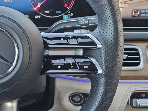 Certified 2025 Mercedes-Benz GLS 450 4MATIC image 29